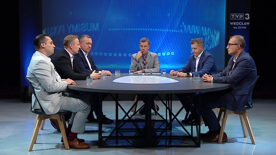 2025 09 22 Debata polityczna Musimy porozmawiać Michał Huzarski